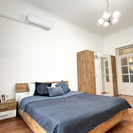 Majestic Residency - 3 Bedrooms Apartment Budapest Exterior foto