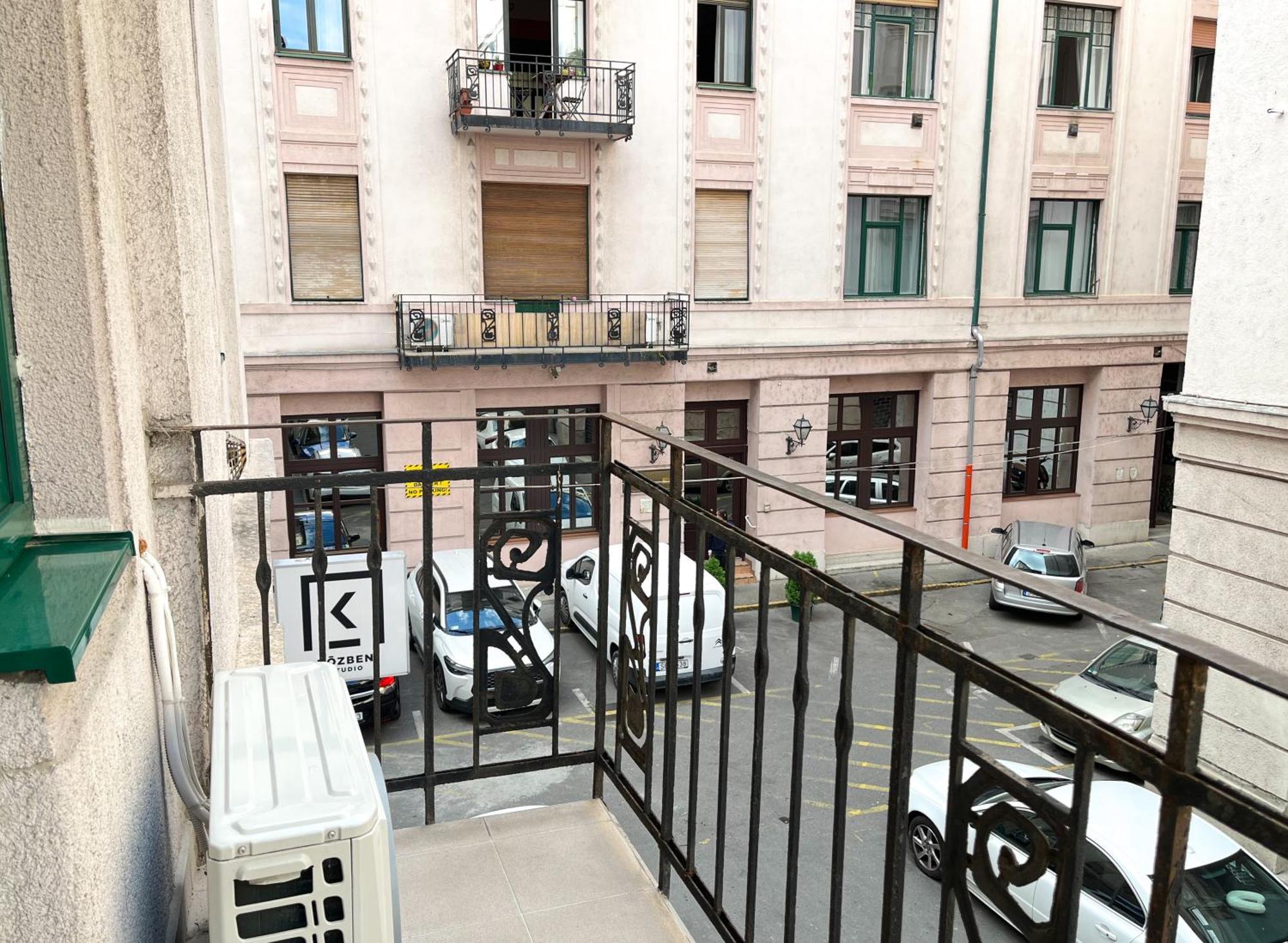 Majestic Residency - 3 Bedrooms Apartment Budapest Exterior foto